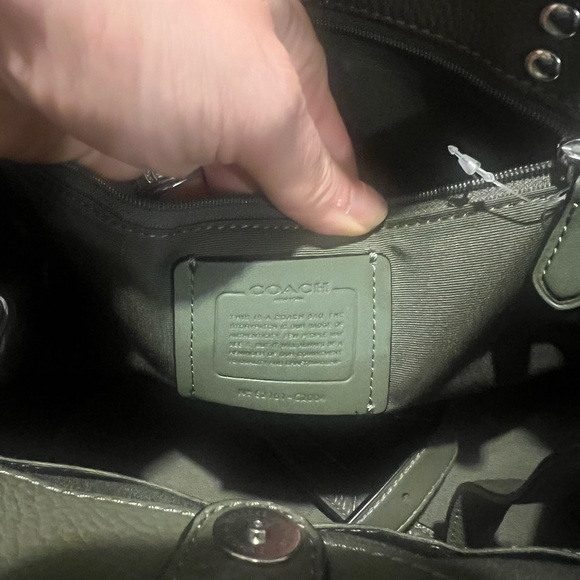 Coach Dempsey Silver Surplus Carryall Crossbody Tote And Wallet - Picture 7 of 11